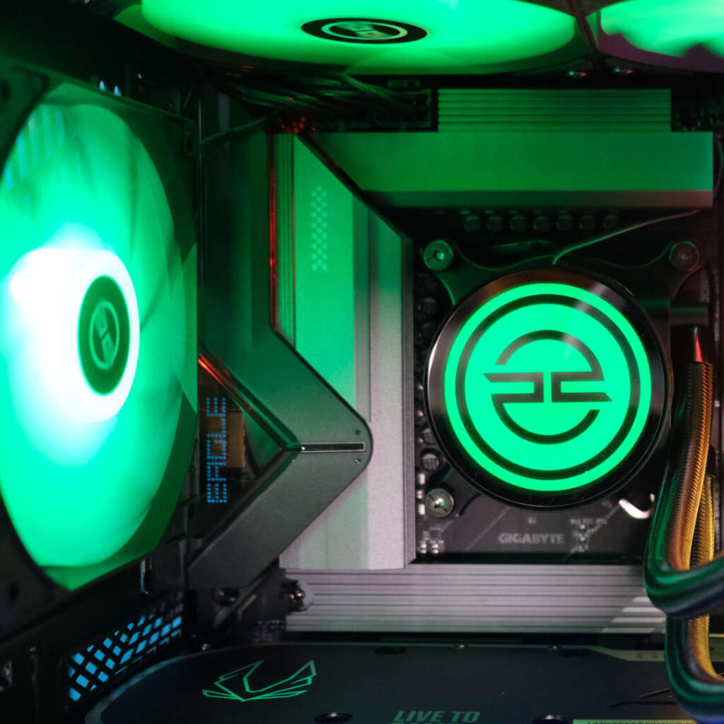 Обзор PCSpecialist Nebula Supreme R: Arrow Lake попадает в цель